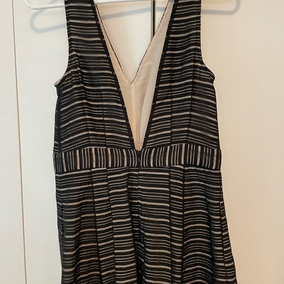 Bcbg Sheer Dress - Picture 4 of 5